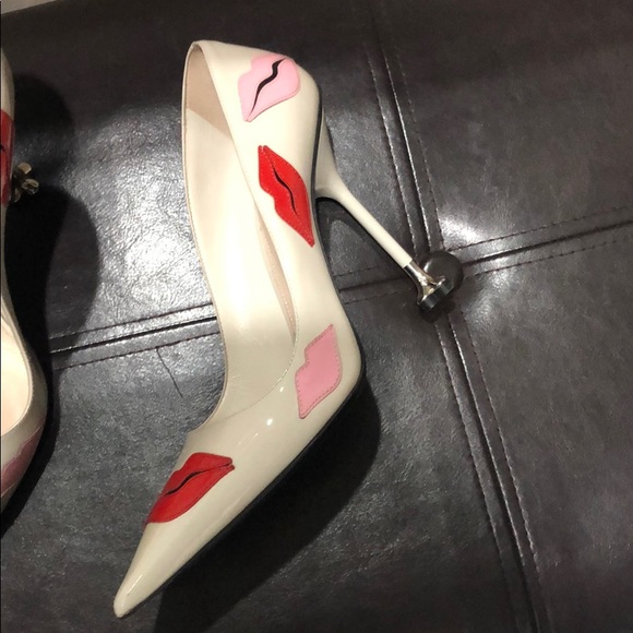 Prada Shoes 👠 one of the kind. - Picture 5 of 8